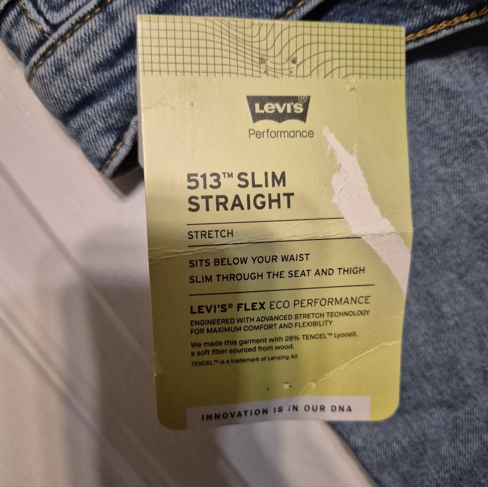 Levi's 513 Slim Straight Fit  Men's Light Blue Jeans - Picture 2 of 7